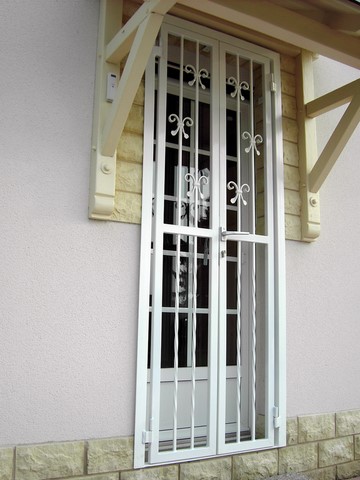 grille porte